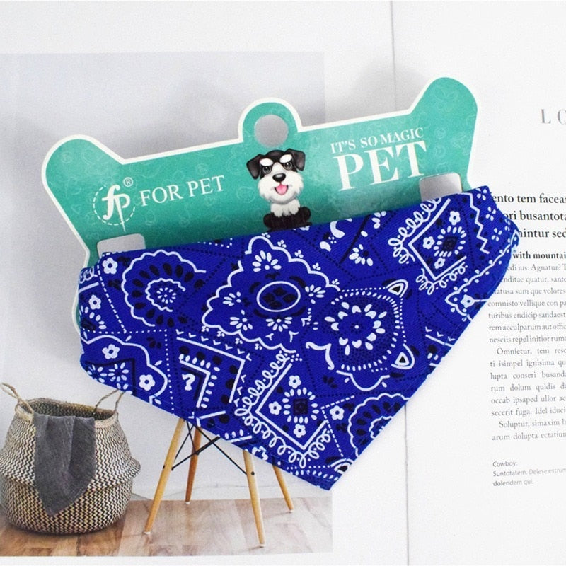 Adjustable Pet Neckerchief.